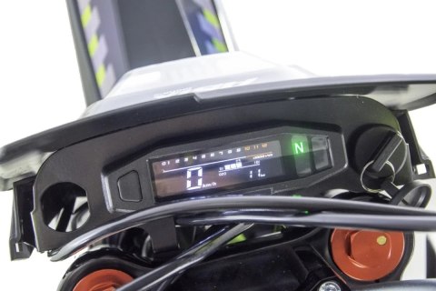 Cross ASIX XB67 125 4T